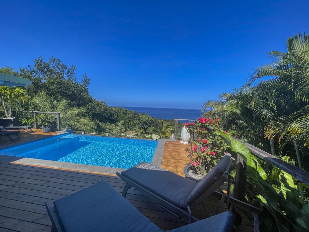 Location villa avec piscine Deshaies Guadeloupe_ Piscine 