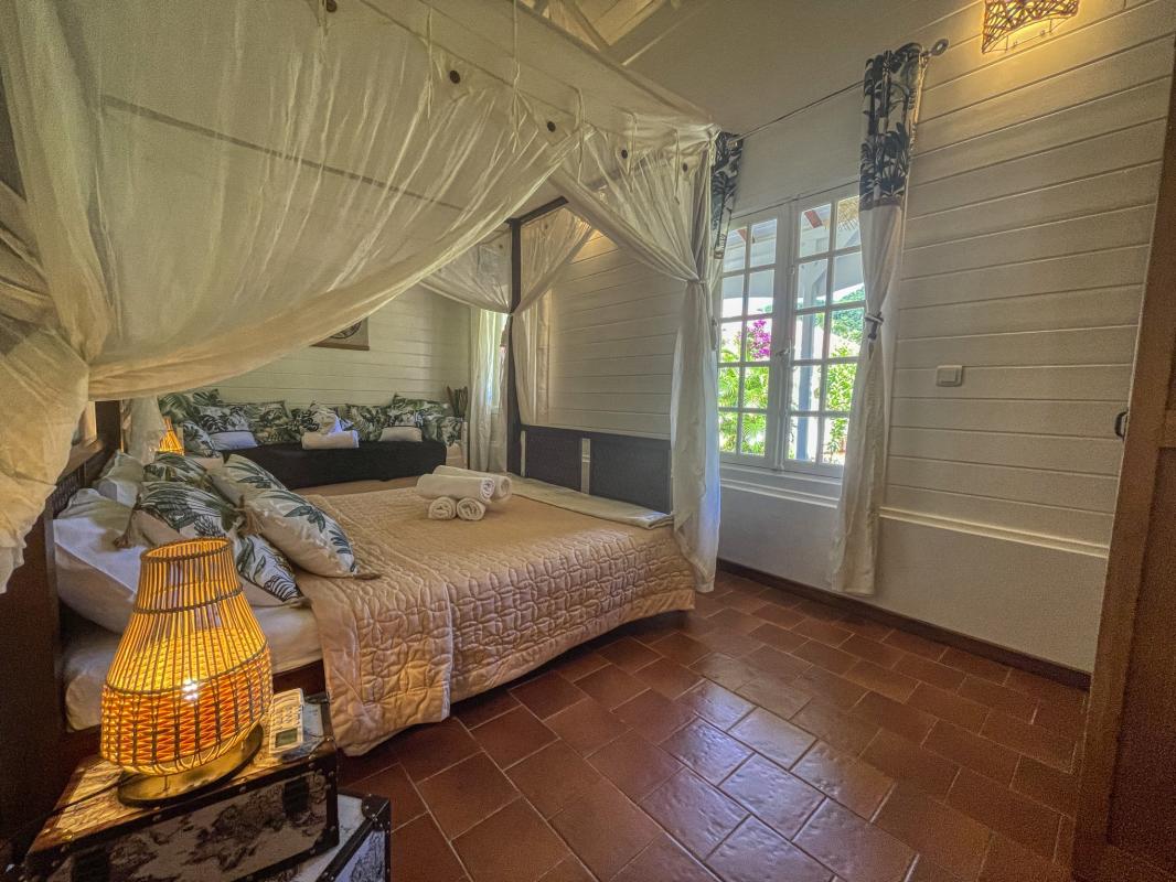 Location Villa 12 personnes Deshaies Guadeloupe-chambre rdc