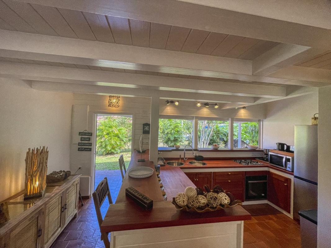 Location Villa 12 personnes Deshaies Guadeloupe-cuisine