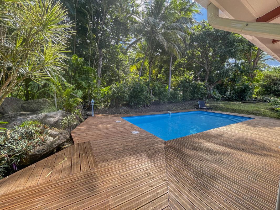 Location Villa 12 personnes Deshaies Guadeloupe-piscine