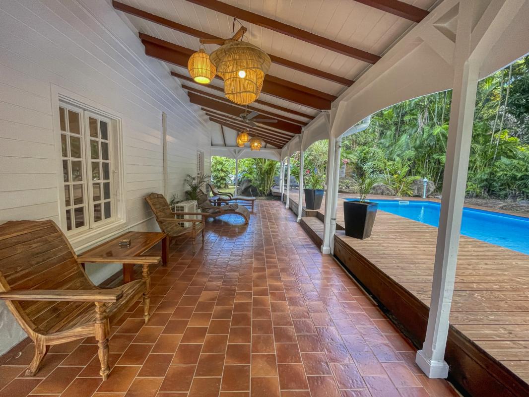 Location Villa 12 personnes Deshaies Guadeloupe-terrasse