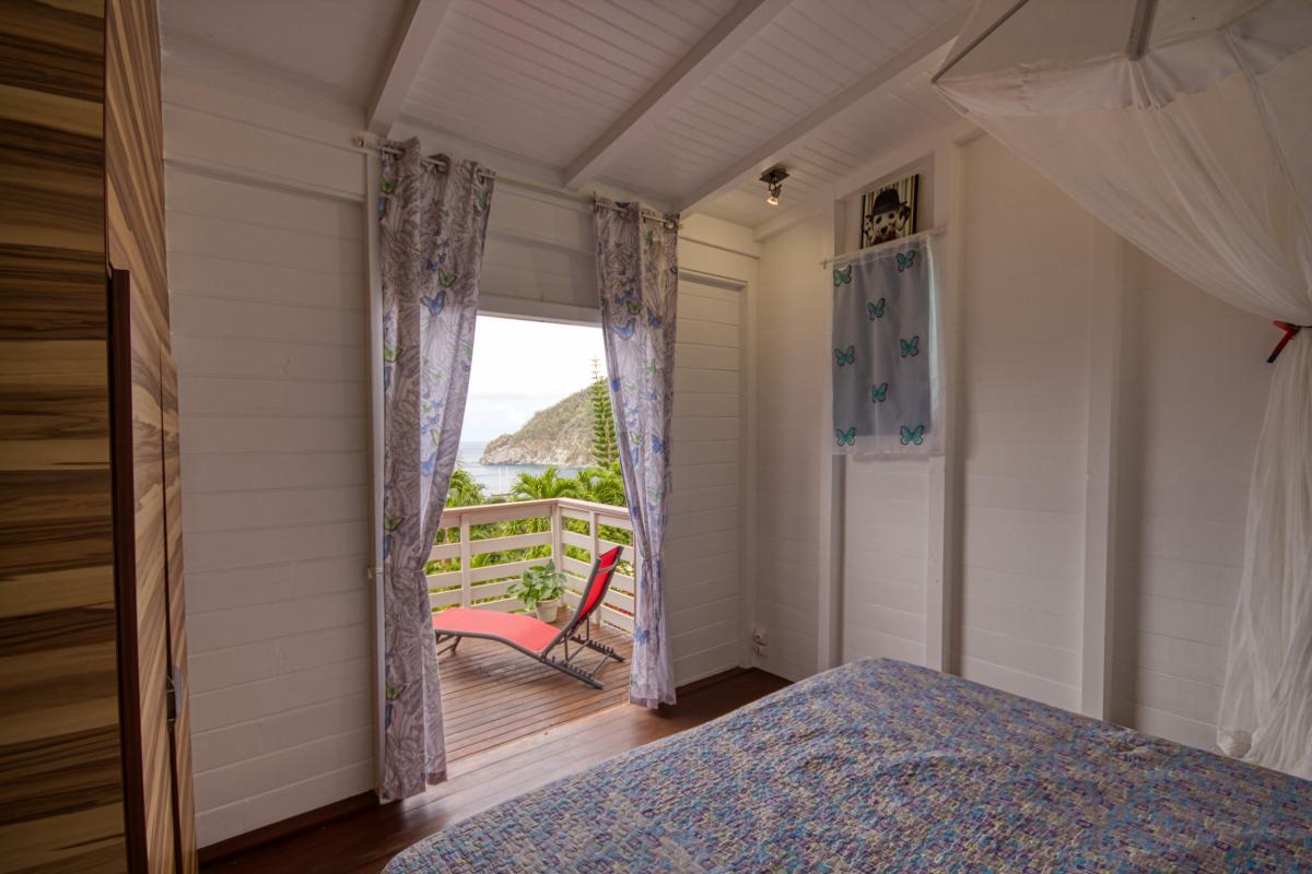 Location villa de luxe et vue mer 5 chambres pour 12 personnes avec piscine à Deshaies en Guadeloupe 