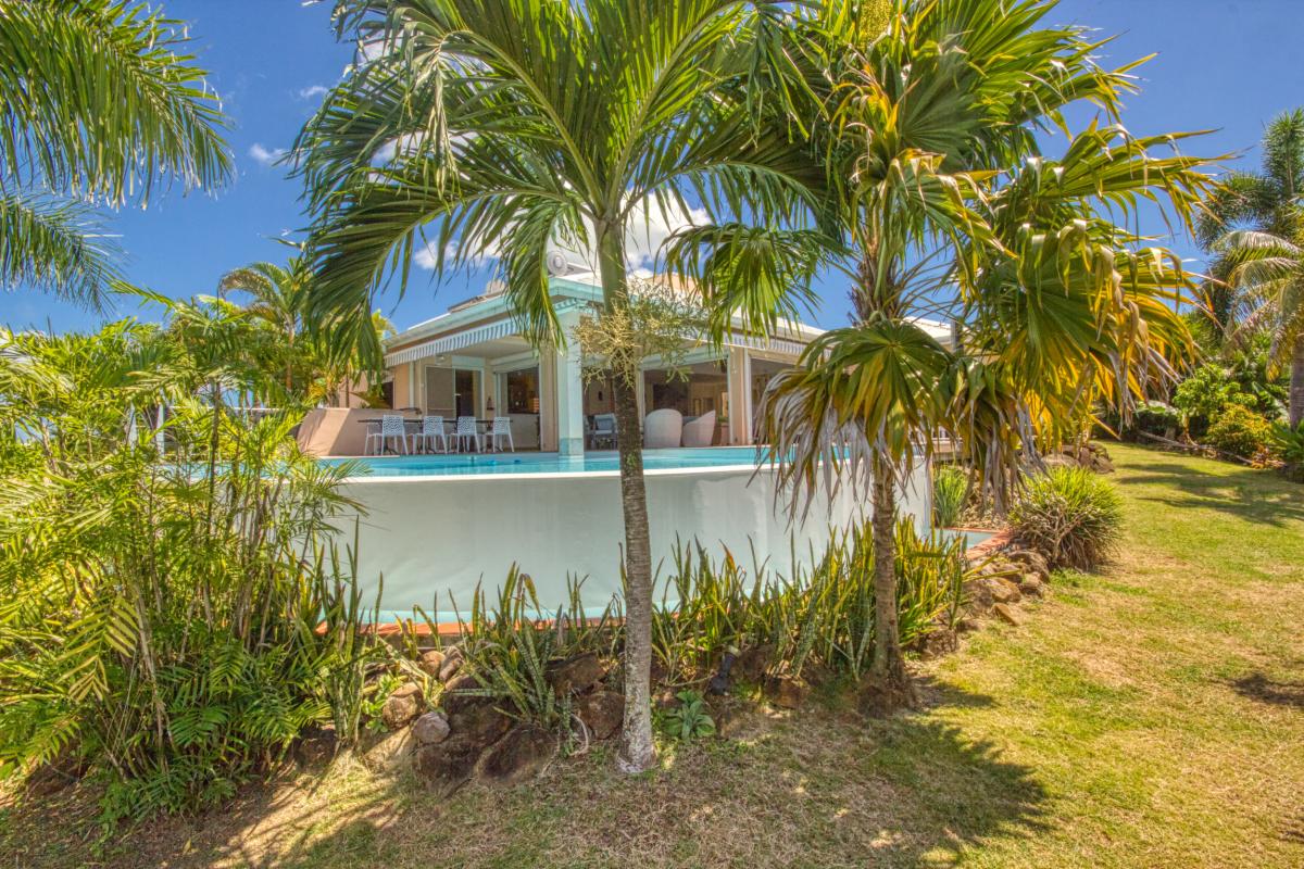 Rental prestigious villa sea view - the kitchen 2