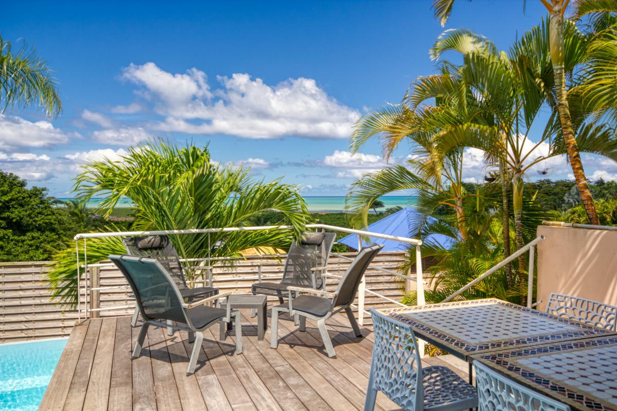 Location villa de standing vue mer à Deshaies proximité plage pour 12 personnes