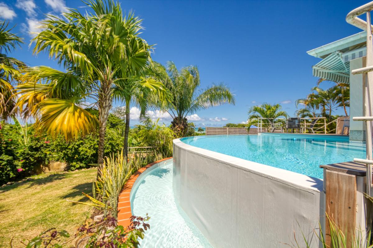 Rental prestigious villa sea view - the kitchen