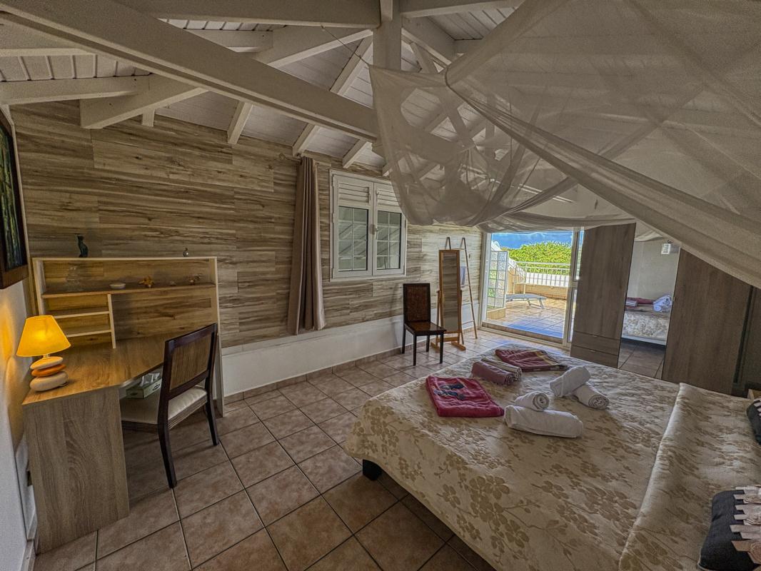 Location villa de standing vue mer à Deshaies proximité plage pour 12 personnes