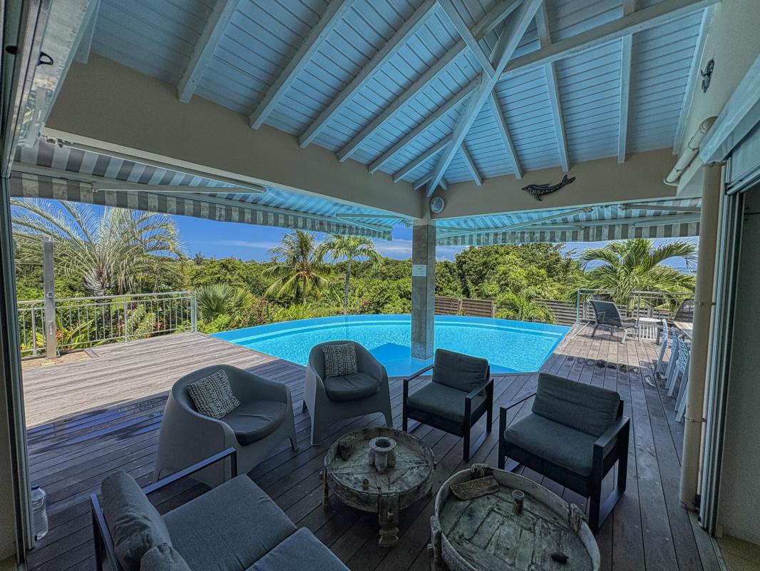 Rental prestigious villa sea view - the saloon
