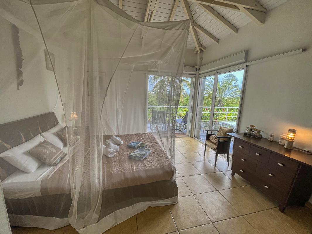 Villa vue mer à Deshaies Guadeloupe - Chambre 1