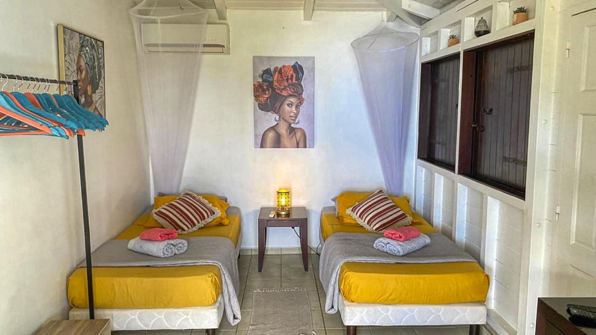 A louer villa Deshaies Guadeloupe Chambre enfants