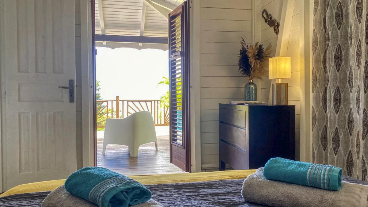 A louer villa Deshaies Guadeloupe Chambre parentale