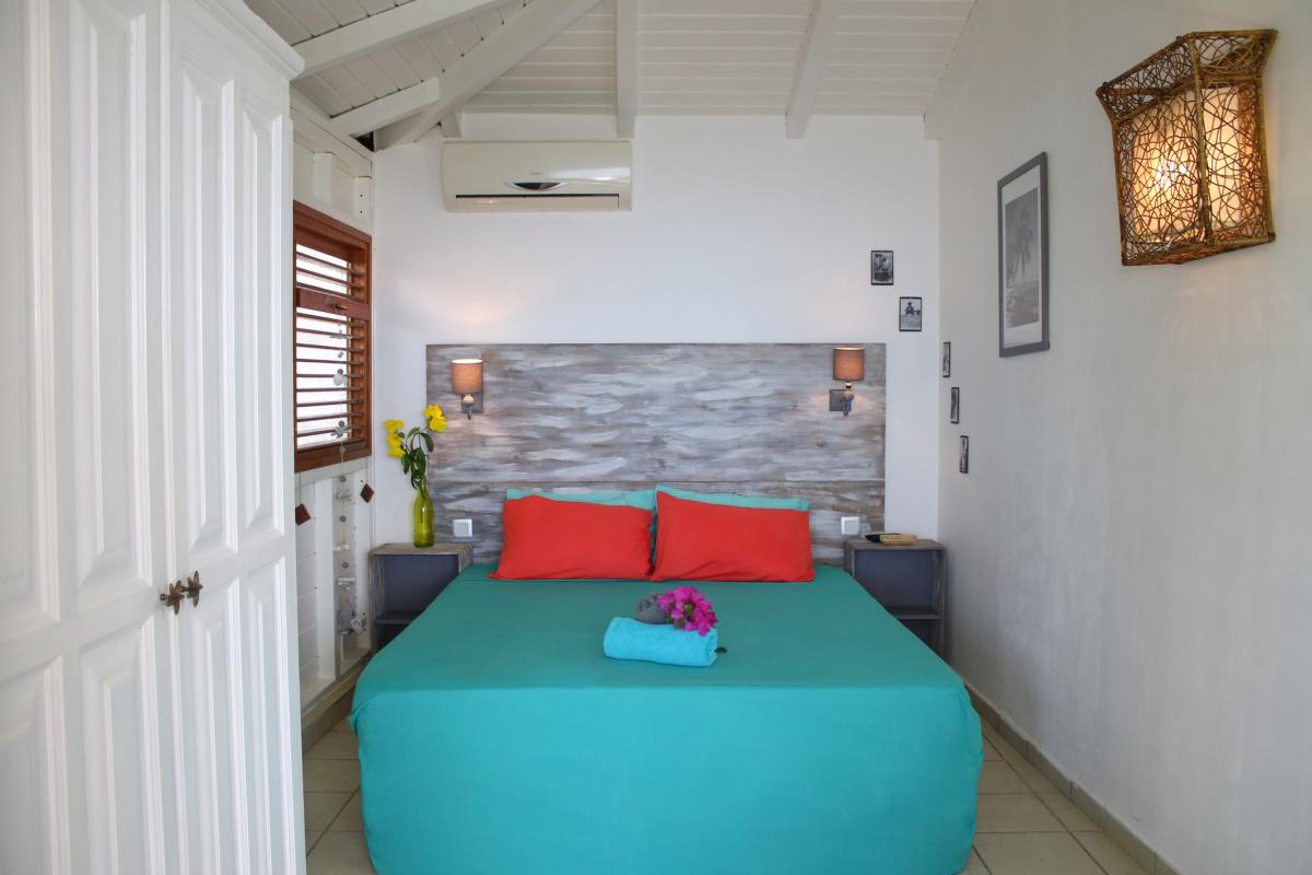 Location villa à Deshaies - Vue mer - 2 chambres pour 4 personnes