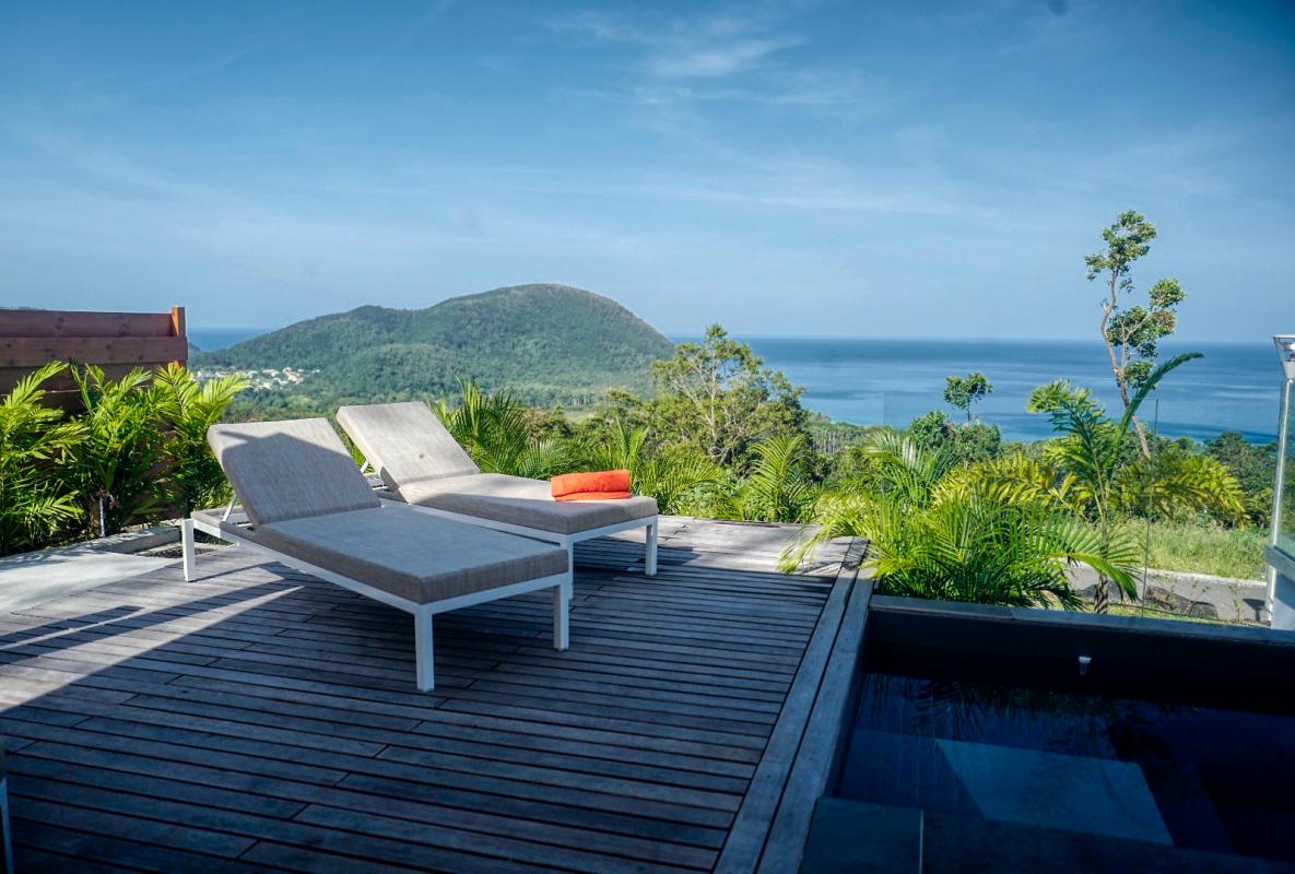  Villa to rent in Guadeloupe swimming pool and sea view - Sea view from the terrace