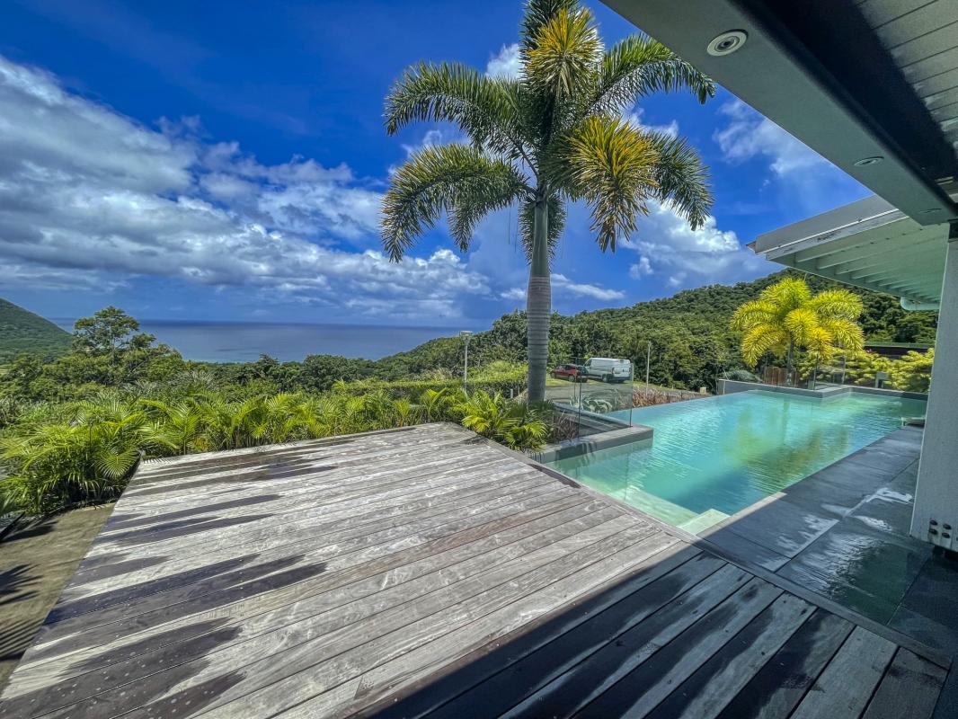 Villa à louer en Guadeloupe piscine et vue mer - vue mer 