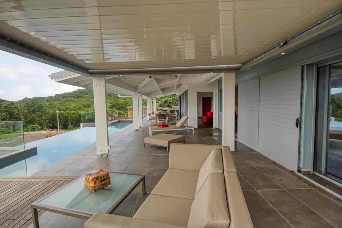 Villa à louer en Guadeloupe piscine et vue sur la mer - Terrasse