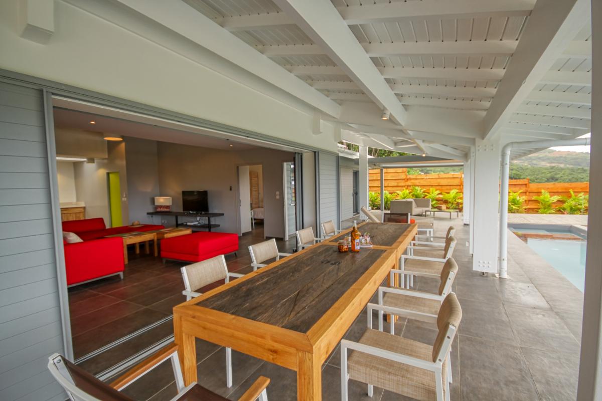 Villa à louer en Guadeloupe piscine et vue sur la mer - Terrasse