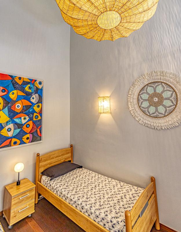 22. Location villa vue mer piscine Deshaies Guadeloupe_Chambre enfants