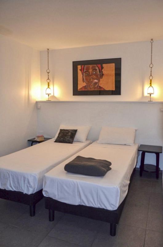 Location villa piscine Deshaies Guadeloupe_chambre 1
