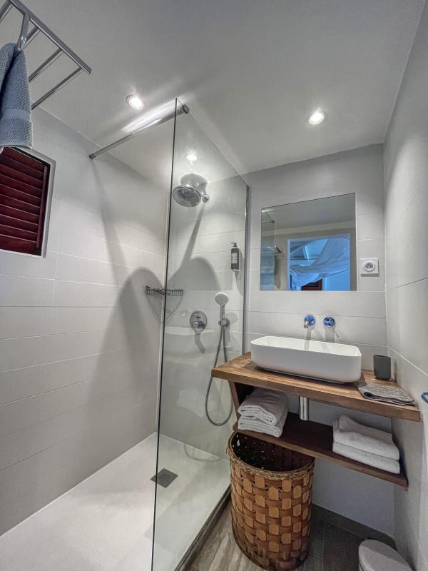Location Villa vue mer Deshaies Guadeloupe-chambre