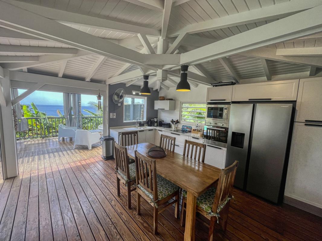 Location Villa vue mer Deshaies Guadeloupe-pièce principale