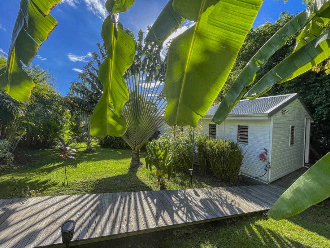 A louer Bungalow 1 chambre Deshaies Guadeloupe_ Entrée