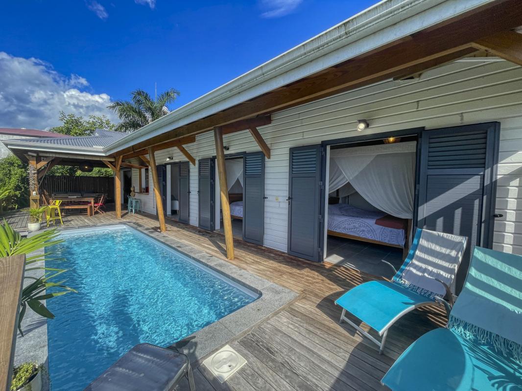 A louer villa 8 personnes Deshaies Guadeloupe_ Piscine 