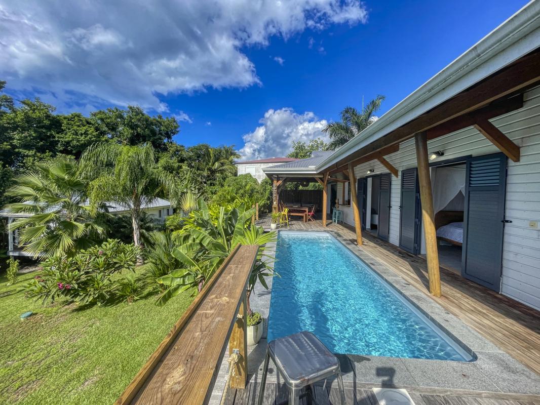 A louer villa 8 personnes Deshaies Guadeloupe_ Piscine