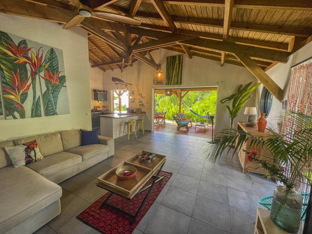 A louer villa 8 personnes Deshaies Guadeloupe_ Salon 