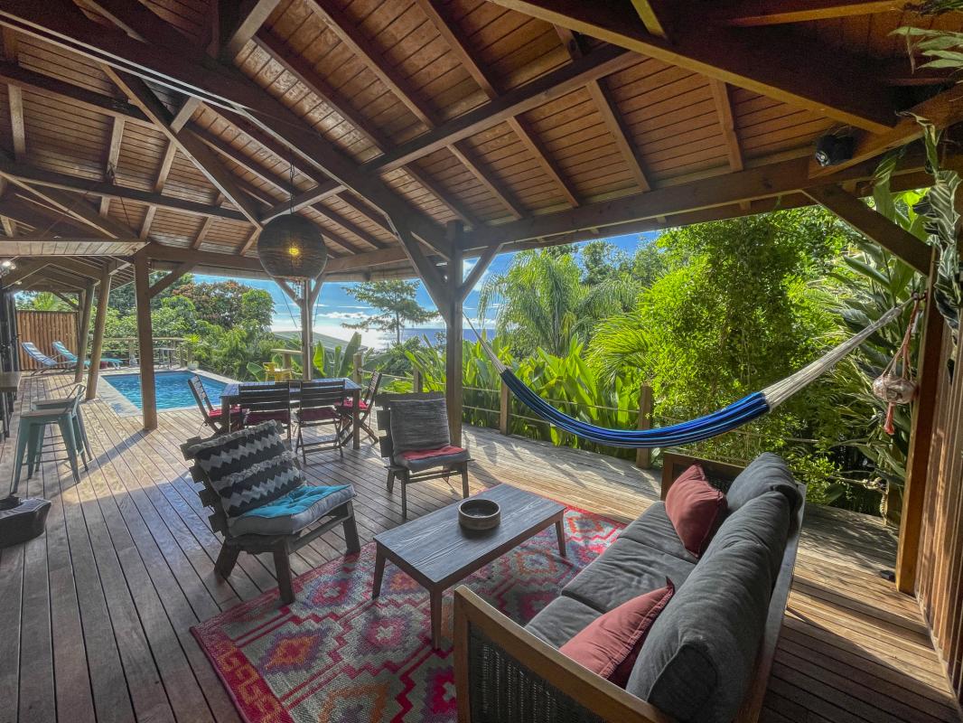 A louer villa 8 personnes Deshaies Guadeloupe_ Terrasse