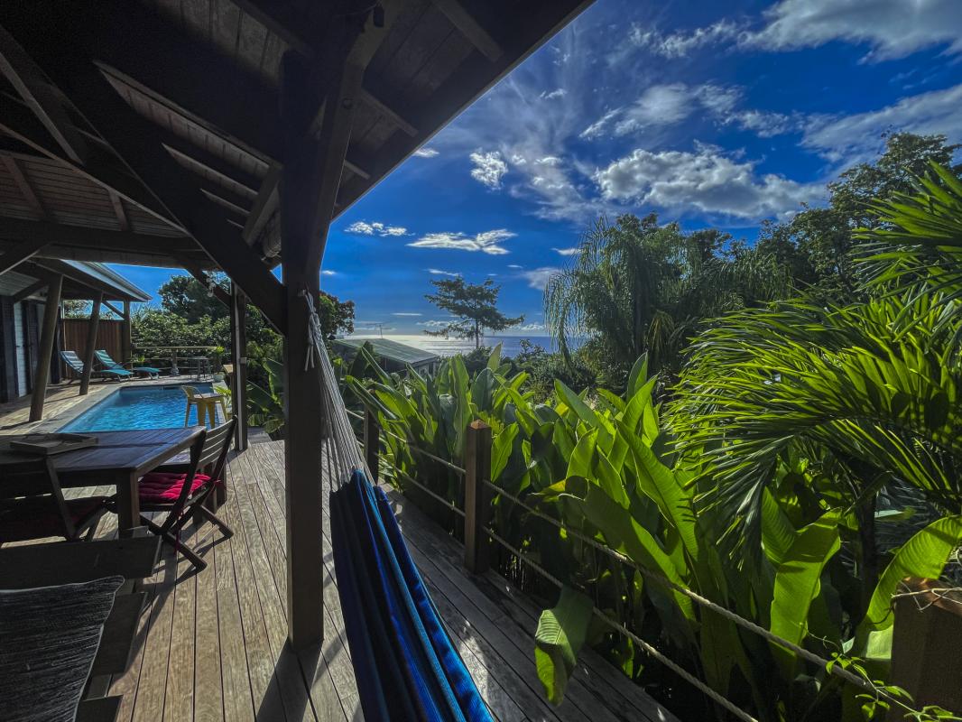 A louer villa 8 personnes Deshaies Guadeloupe_ Terrasse 