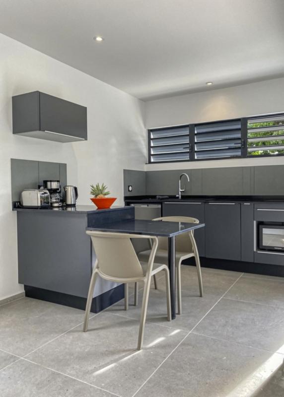 Location villa Deshaies Guadeloupe-cuisine
