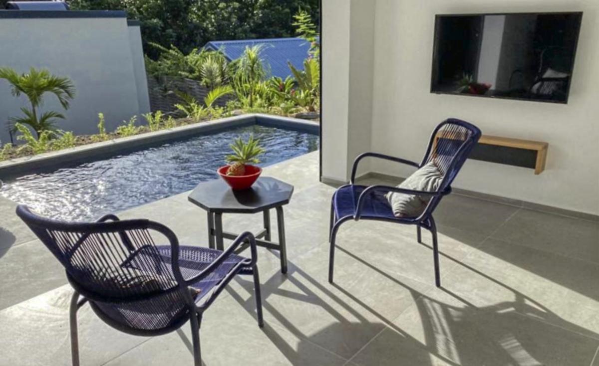 Location villa Deshaies Guadeloupe-salon
