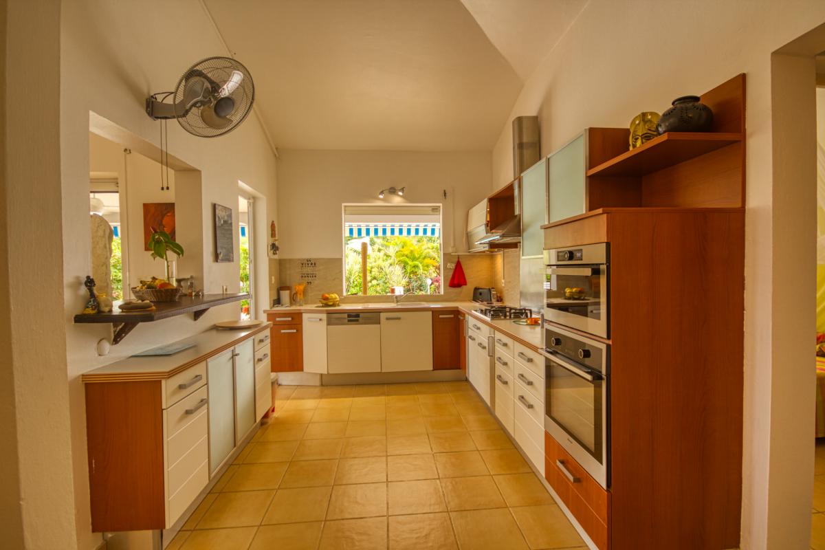 Location Villa Guadeloupe le gosier 3 chambres pour 6 personnes avec piscine et vue mer 