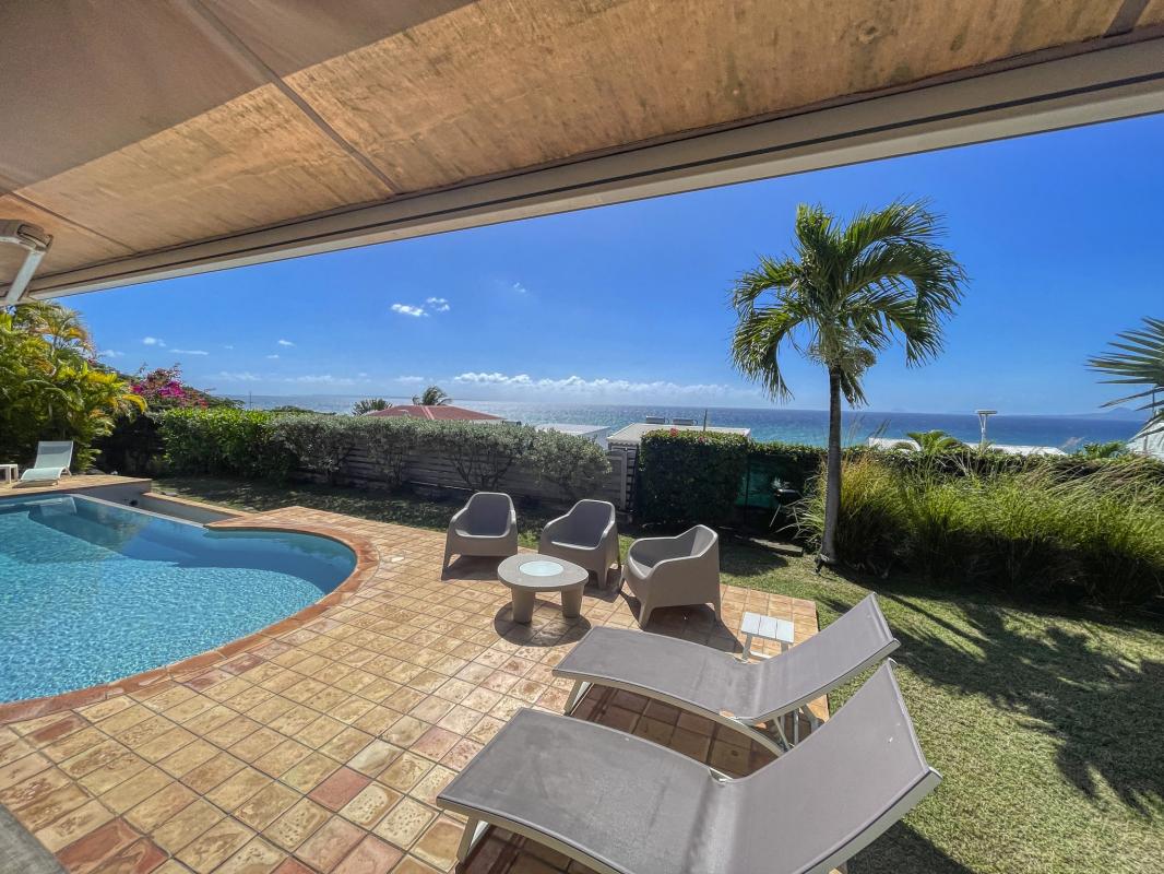 Location Villa 8 personnes Le Gosier Guadeloupe-piscine