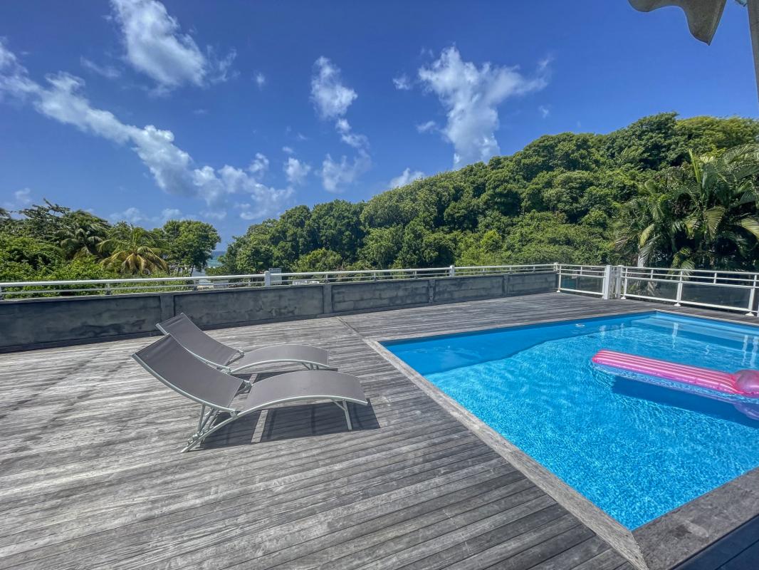 Location villa 7 personnes avec piscine au Gosier Guadeloupe_piscine