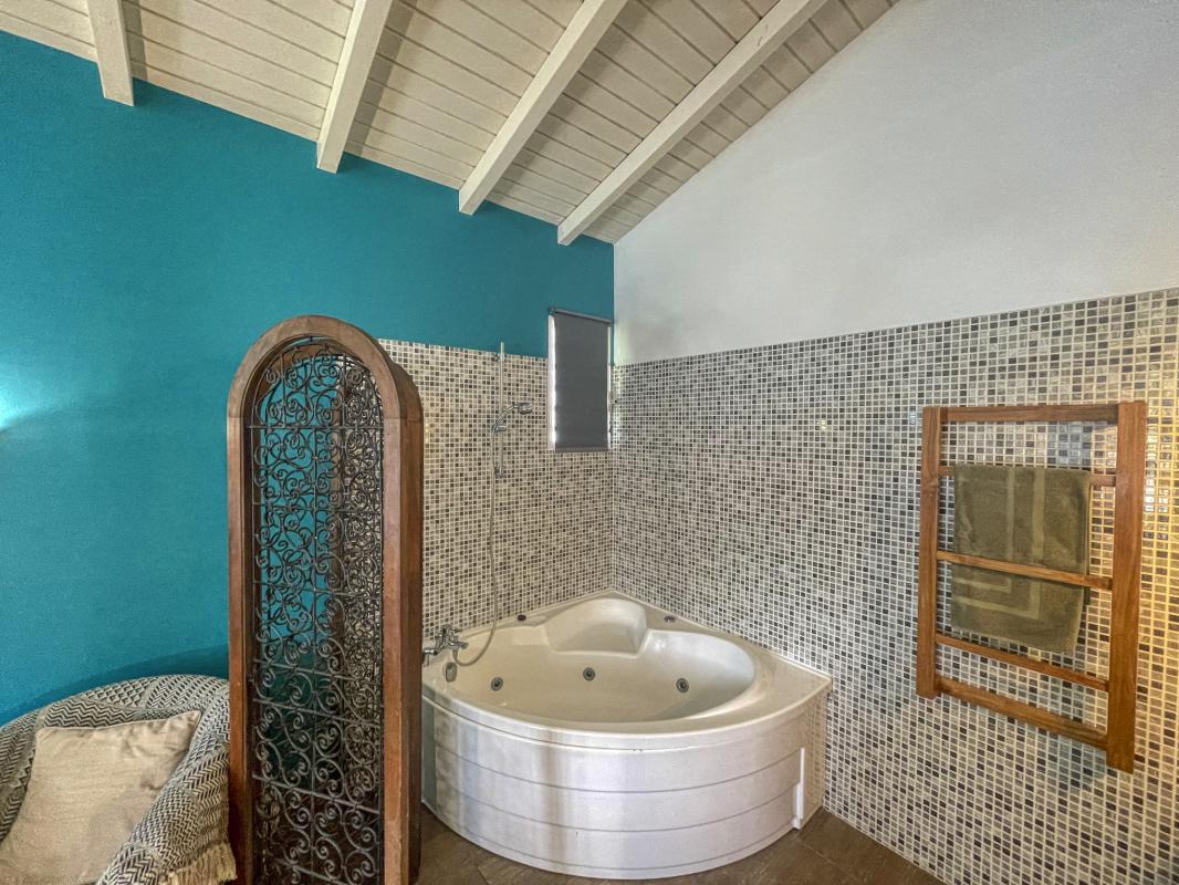 Location villa 7 personnes avec piscine au Gosier Guadeloupe_suite parentale