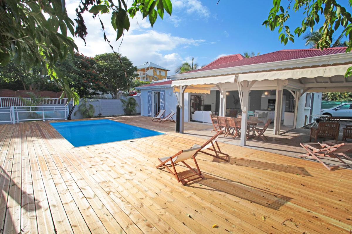 Location villa 7 personnes avec piscine au Gosier Guadeloupe