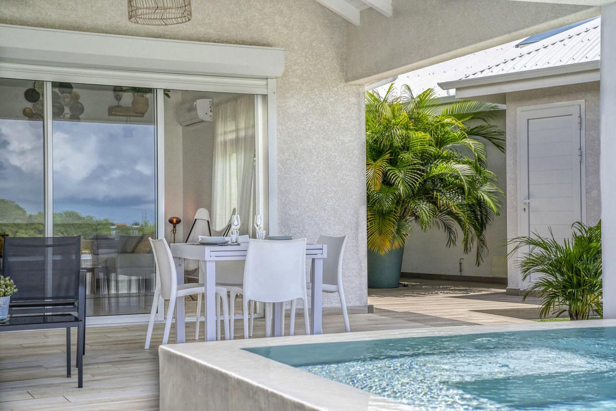 Location Villa Duo Prestige piscine Le Gosier Guadeloupe