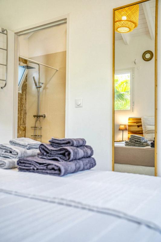 Location Villa Duo Prestige piscine Le Gosier Guadeloupe
