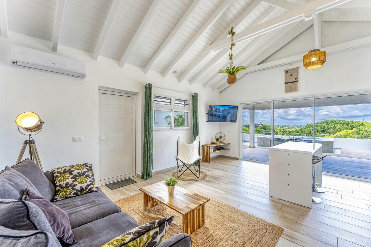 Location Villa Pearl piscine Le Gosier Guadeloupe