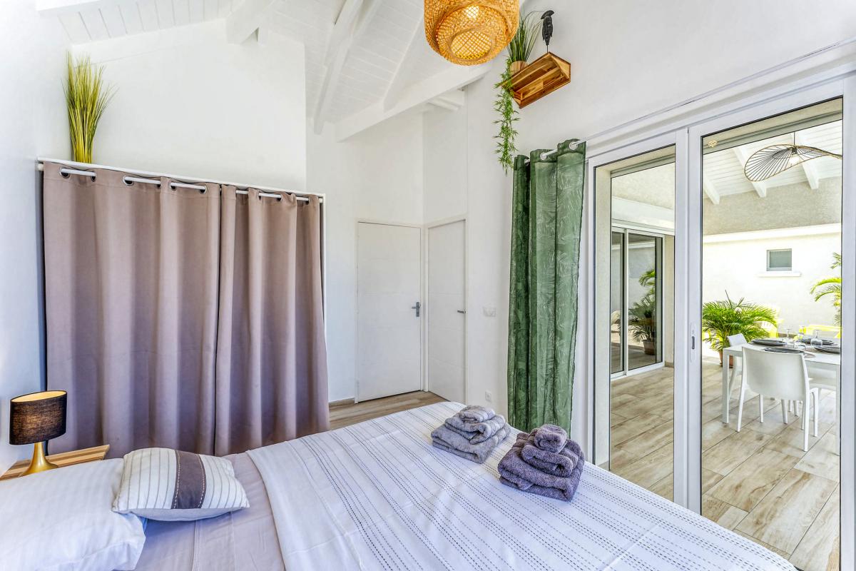 Location Villa Pearl piscine Le Gosier Guadeloupe