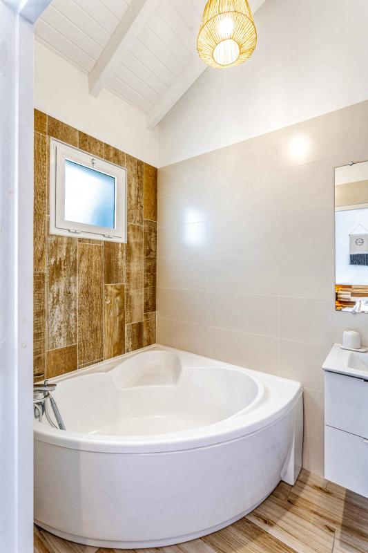 Location Villa Pearl piscine Le Gosier Guadeloupe