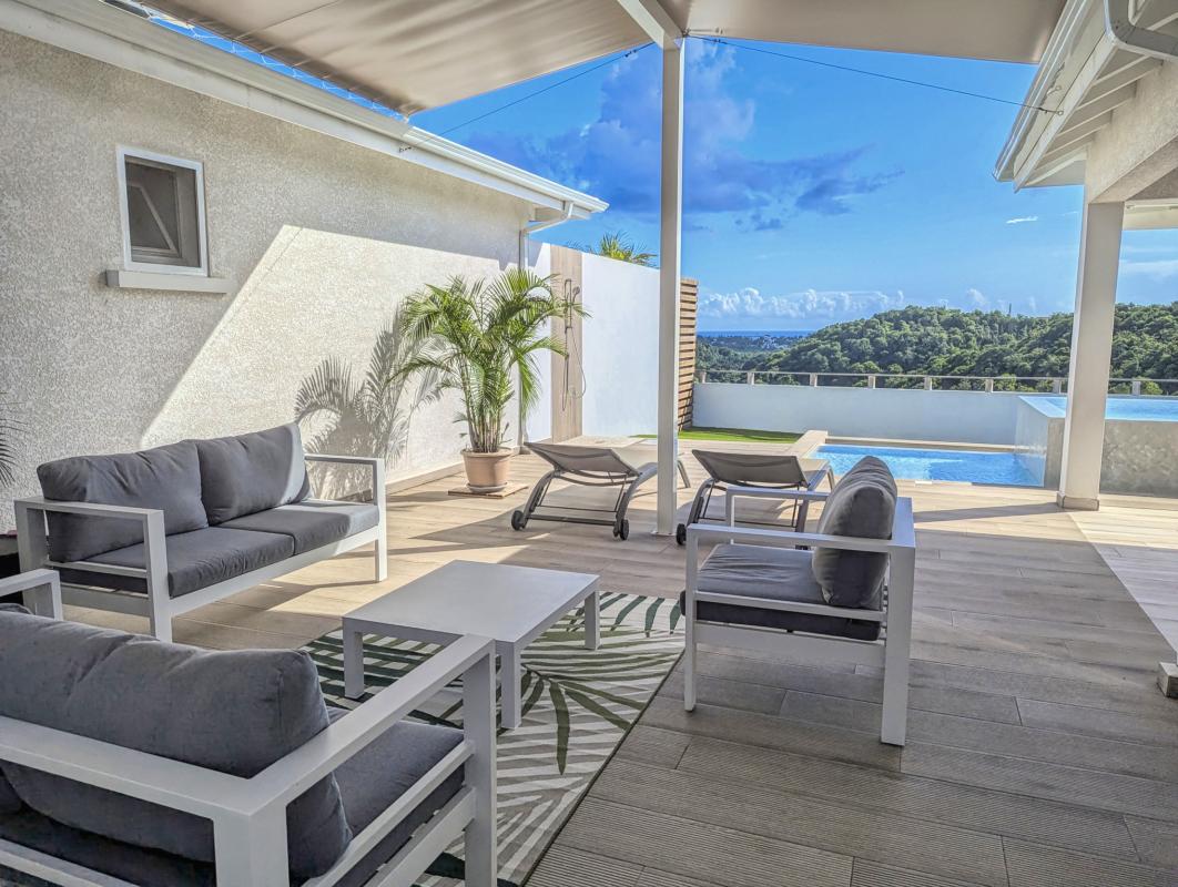 Location Villa Pearl piscine Le Gosier Guadeloupe