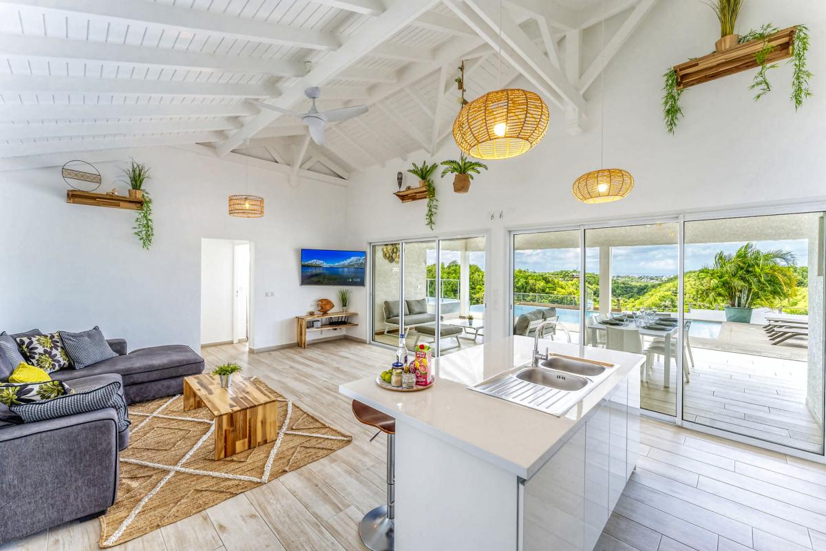 Location Villa piscine Le Gosier Guadeloupe