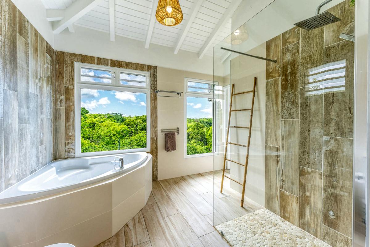 Location Villa piscine Le Gosier Guadeloupe