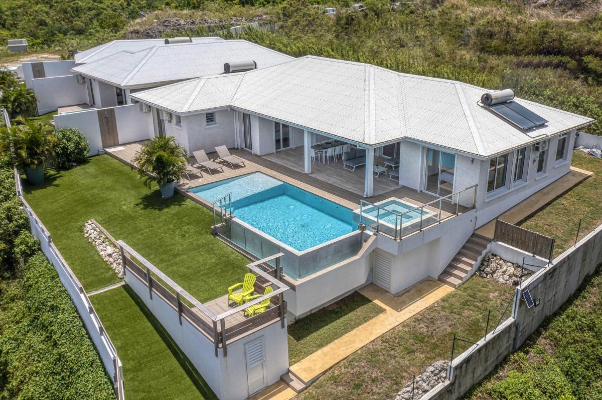 Location Villa piscine Le Gosier Guadeloupe