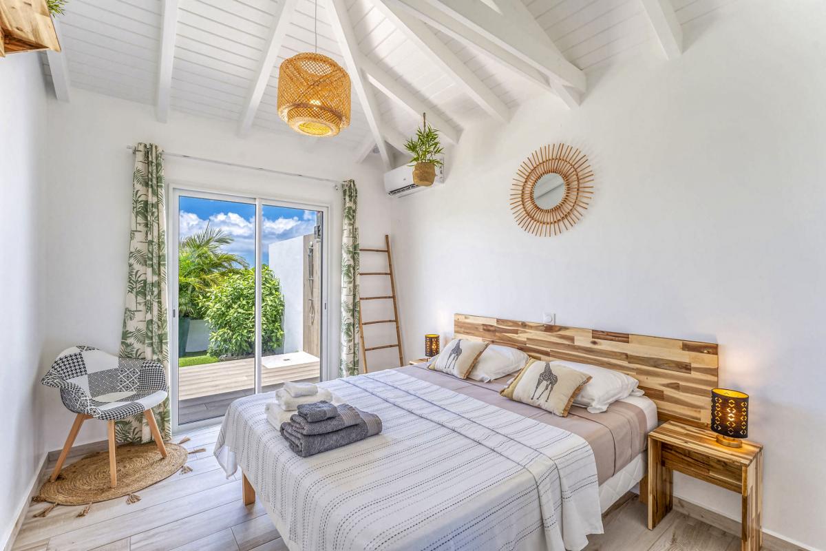Location Villa piscine Le Gosier Guadeloupe