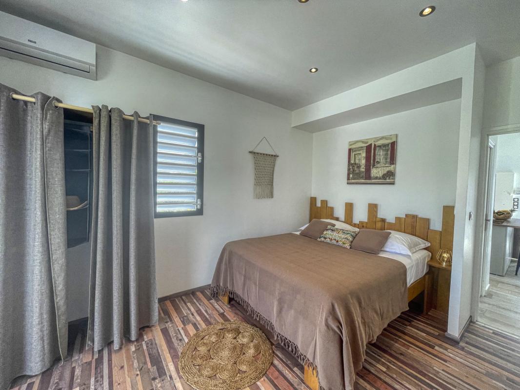 Location Villa avec piscine Gosier Guadeloupe-chambre