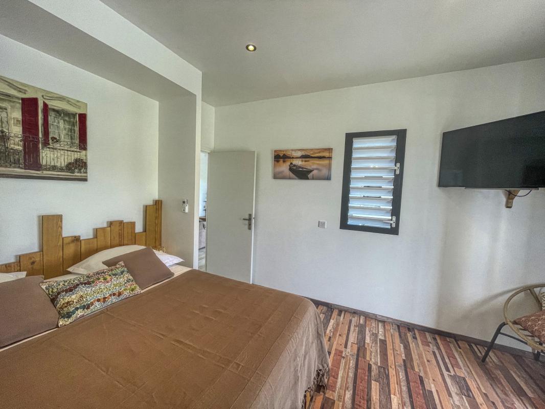 Location Villa avec piscine Gosier Guadeloupe-chambre