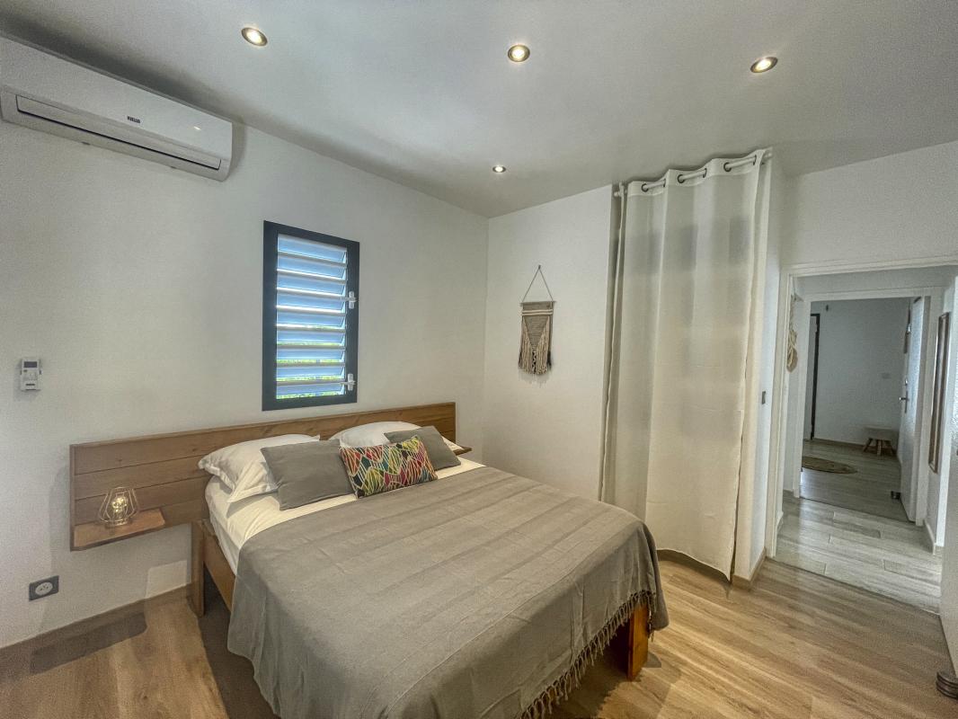 Location Villa avec piscine Gosier Guadeloupe-chambre