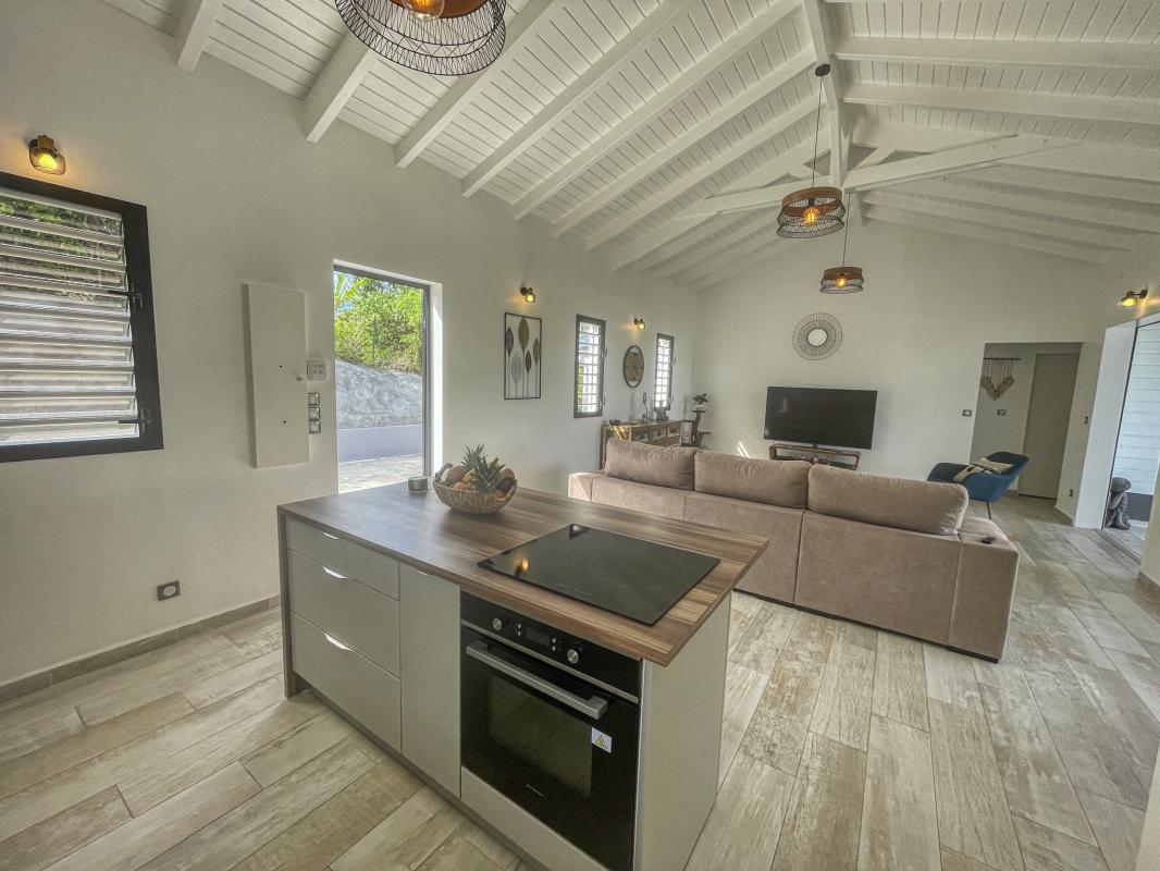 Location Villa avec piscine Gosier Guadeloupe-cuisine